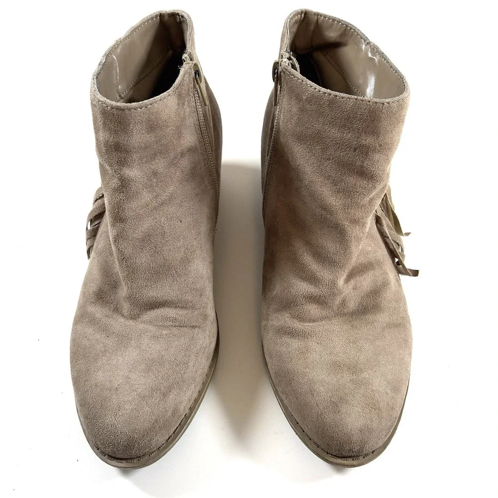 American Eagle Women's‎ Fringe Ankle Boots Tan Faux Suede Booties 9